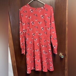 EUC - 8 LOFT Dress